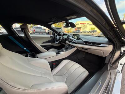 2015 BMW i8 - Photo 28 - Norwalk, CA 90650-2241