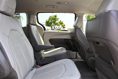 2018 Chrysler Pacifica Touring L   - Photo 51 - Norwalk, CA 90650-2241