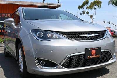 2018 Chrysler Pacifica Touring L   - Photo 29 - Norwalk, CA 90650-2241