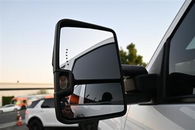 2017 Chevrolet Silverado 3500HD LTZ   - Photo 13 - Norwalk, CA 90650-2241