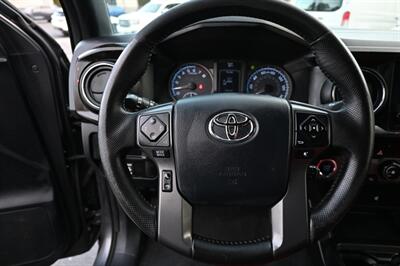 2016 Toyota Tacoma TRD Sport   - Photo 46 - Norwalk, CA 90650-2241