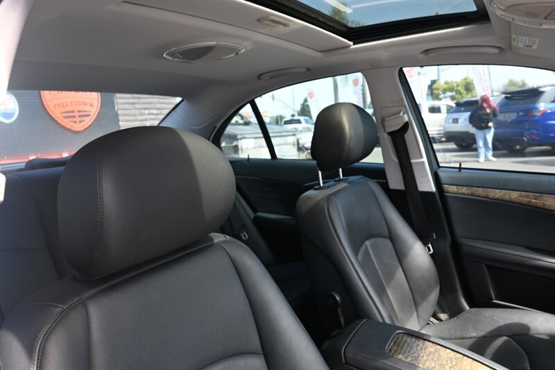 2008 Mercedes Benz E 350 photo 52