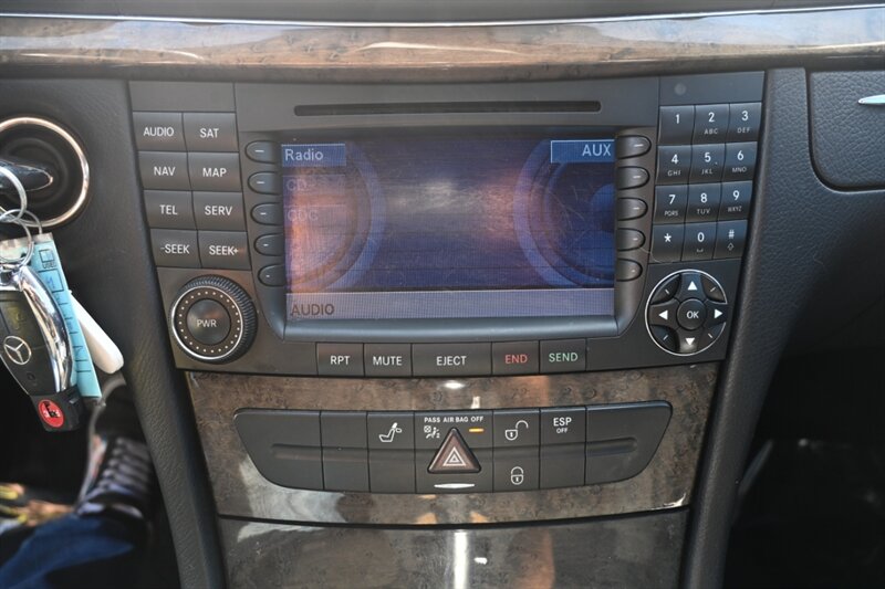 2008 Mercedes Benz E 350 photo 32