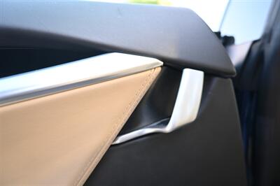 2017 Tesla Model S 75D   - Photo 36 - Norwalk, CA 90650-2241