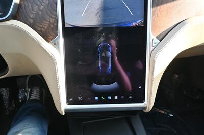 2017 Tesla Model S 75D   - Photo 34 - Norwalk, CA 90650-2241