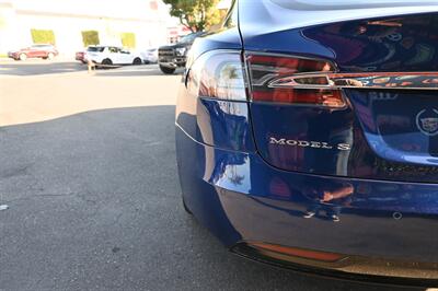 2017 Tesla Model S 75D   - Photo 9 - Norwalk, CA 90650-2241