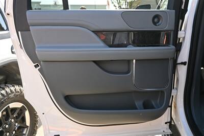 2018 Lincoln Navigator L Reserve   - Photo 39 - Norwalk, CA 90650-2241