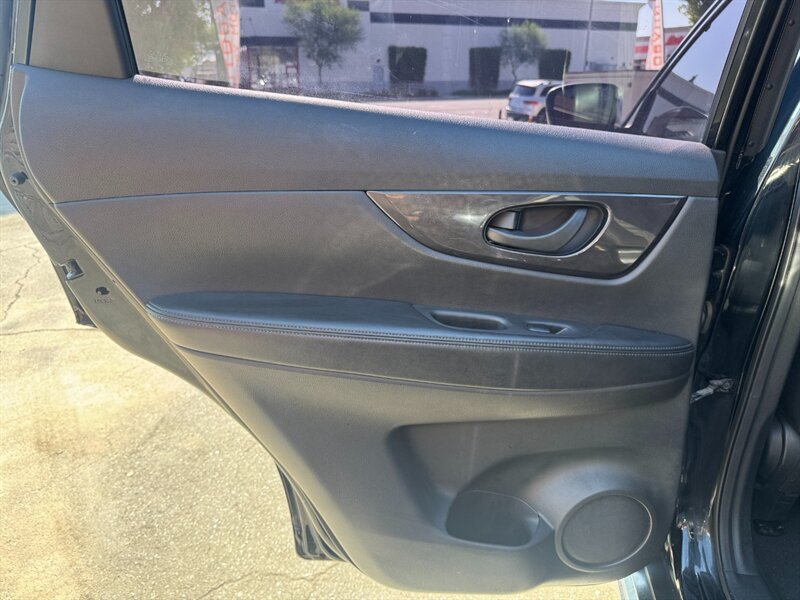 2020 Nissan Rogue S - Photo 26 - Norwalk, CA 90650-2241