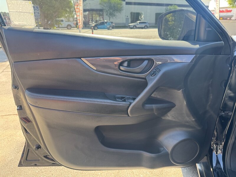 2020 Nissan Rogue S - Photo 19 - Norwalk, CA 90650-2241