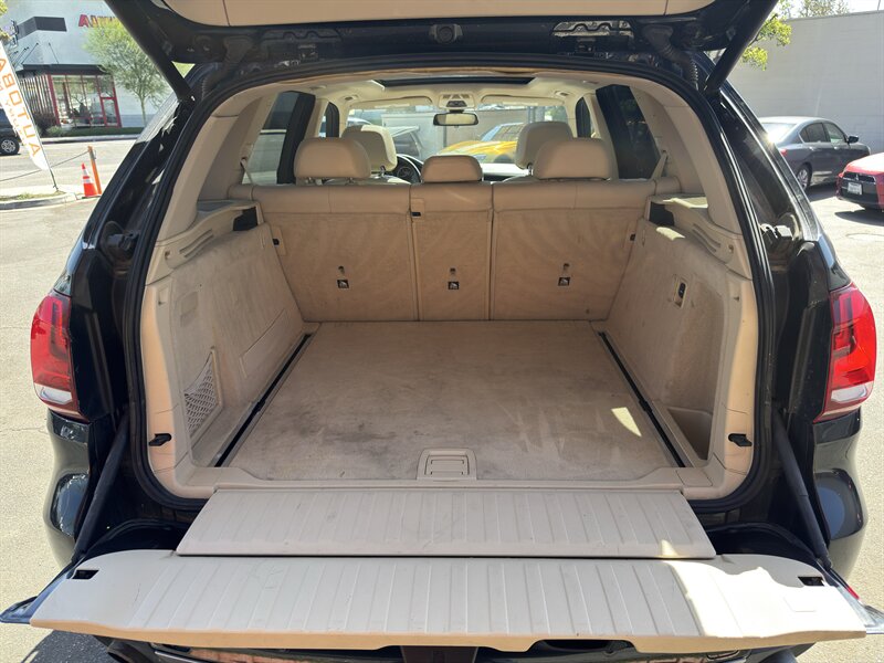 2014 BMW X5 xDrive35i - Photo 17 - Norwalk, CA 90650-2241