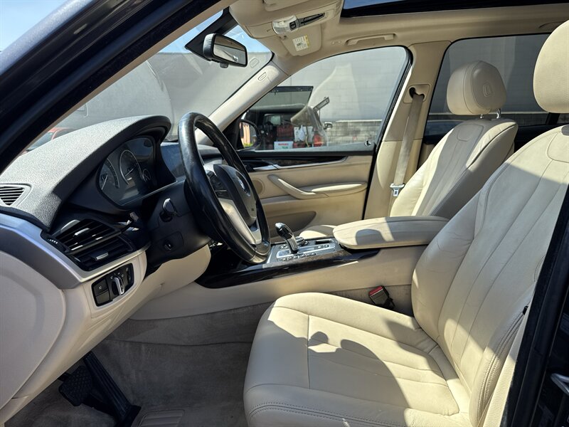 2014 BMW X5 xDrive35i - Photo 24 - Norwalk, CA 90650-2241