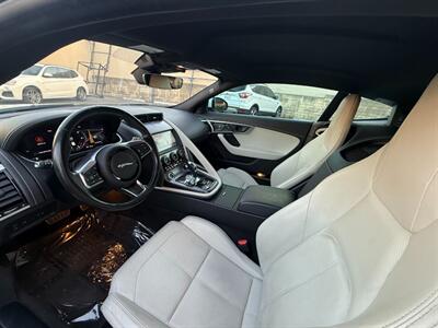2022 Jaguar F-TYPE P450   - Photo 22 - Norwalk, CA 90650-2241