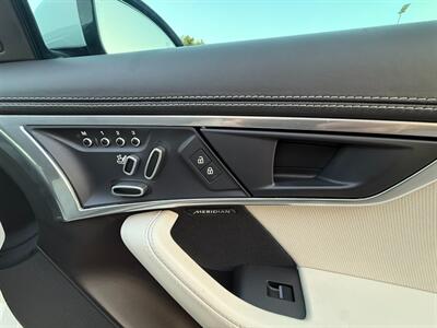 2022 Jaguar F-TYPE P450   - Photo 25 - Norwalk, CA 90650-2241