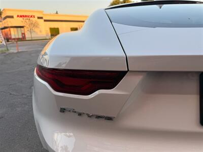 2022 Jaguar F-TYPE P450   - Photo 13 - Norwalk, CA 90650-2241
