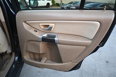 2012 Volvo XC90 3.2 Platinum   - Photo 50 - Norwalk, CA 90650-2241