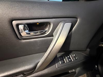 2006 INFINITI FX45 - Photo 16 - Norwalk, CA 90650-2241