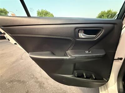 2016 Toyota Camry Hybrid XLE - Photo 24 - Norwalk, CA 90650-2241