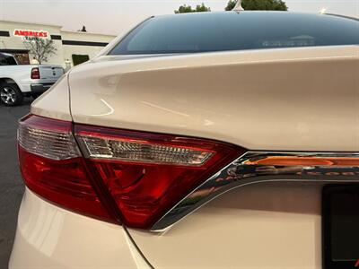 2016 Toyota Camry Hybrid XLE - Photo 10 - Norwalk, CA 90650-2241