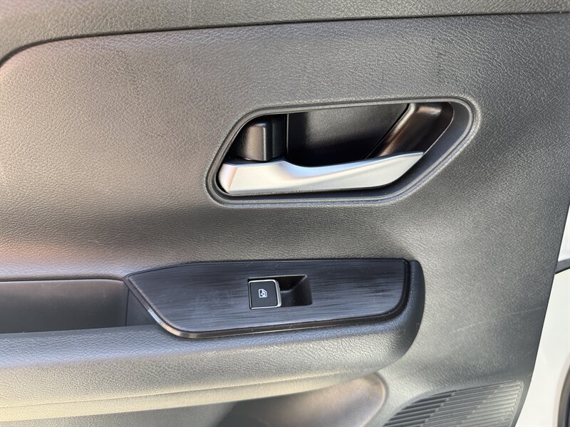 2026 Nissan Kicks SR - Photo 24 - Norwalk, CA 90650-2241