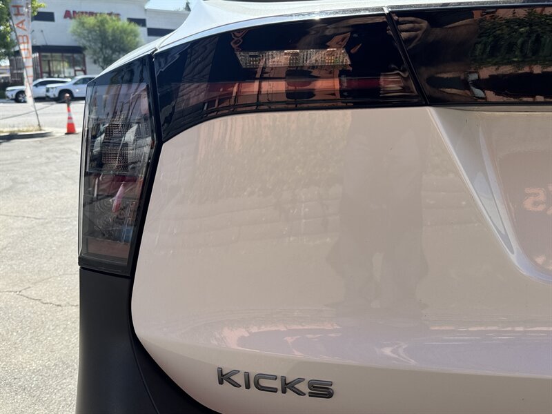 2026 Nissan Kicks SR - Photo 11 - Norwalk, CA 90650-2241
