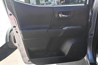 2016 Toyota Tacoma TRD Off-Road   - Photo 42 - Norwalk, CA 90650-2241