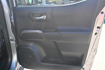 2016 Toyota Tacoma TRD Off-Road   - Photo 52 - Norwalk, CA 90650-2241