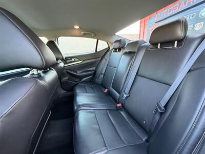 2021 Nissan Maxima 3.5 SV   - Photo 39 - Norwalk, CA 90650-2241