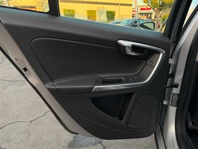 2016 Volvo V60 T5 Platinum - Photo 32 - Norwalk, CA 90650-2241
