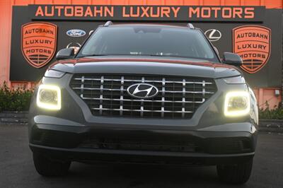 2020 Hyundai VENUE SEL   - Photo 2 - Norwalk, CA 90650-2241