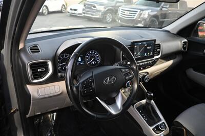 2020 Hyundai VENUE SEL   - Photo 27 - Norwalk, CA 90650-2241