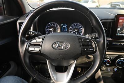 2020 Hyundai VENUE SEL   - Photo 32 - Norwalk, CA 90650-2241