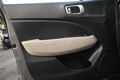 2020 Hyundai VENUE SEL   - Photo 24 - Norwalk, CA 90650-2241