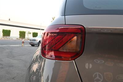 2020 Hyundai VENUE SEL   - Photo 11 - Norwalk, CA 90650-2241