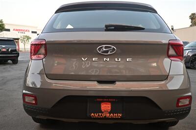 2020 Hyundai VENUE SEL   - Photo 13 - Norwalk, CA 90650-2241