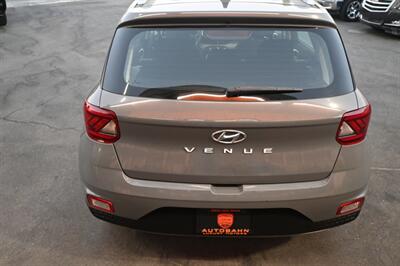 2020 Hyundai VENUE SEL   - Photo 12 - Norwalk, CA 90650-2241