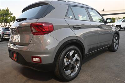 2020 Hyundai VENUE SEL   - Photo 16 - Norwalk, CA 90650-2241