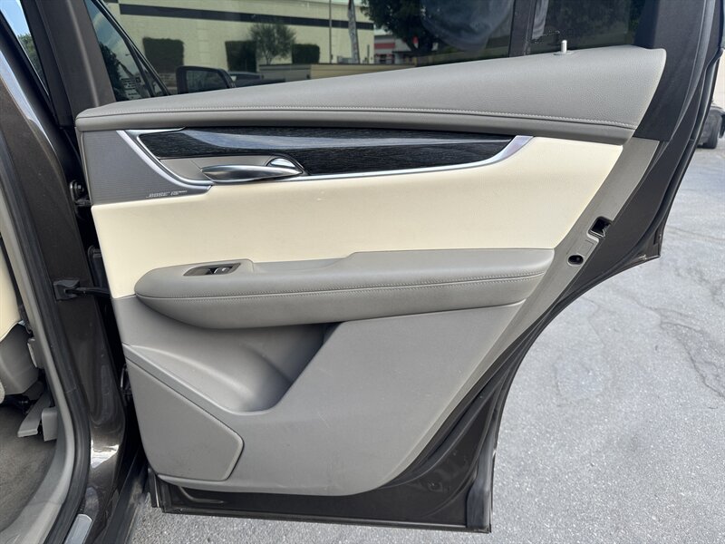 2020 Cadillac XT6 Premium Luxury - Photo 41 - Norwalk, CA 90650-2241