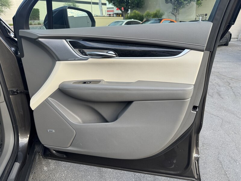 2020 Cadillac XT6 Premium Luxury - Photo 46 - Norwalk, CA 90650-2241