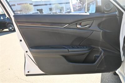 2020 Honda Civic EX-L   - Photo 16 - Norwalk, CA 90650-2241