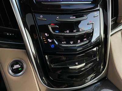 2019 Cadillac Escalade ESV Platinum   - Photo 51 - Norwalk, CA 90650-2241