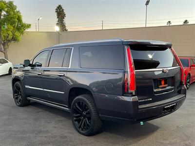 2019 Cadillac Escalade ESV Platinum   - Photo 9 - Norwalk, CA 90650-2241