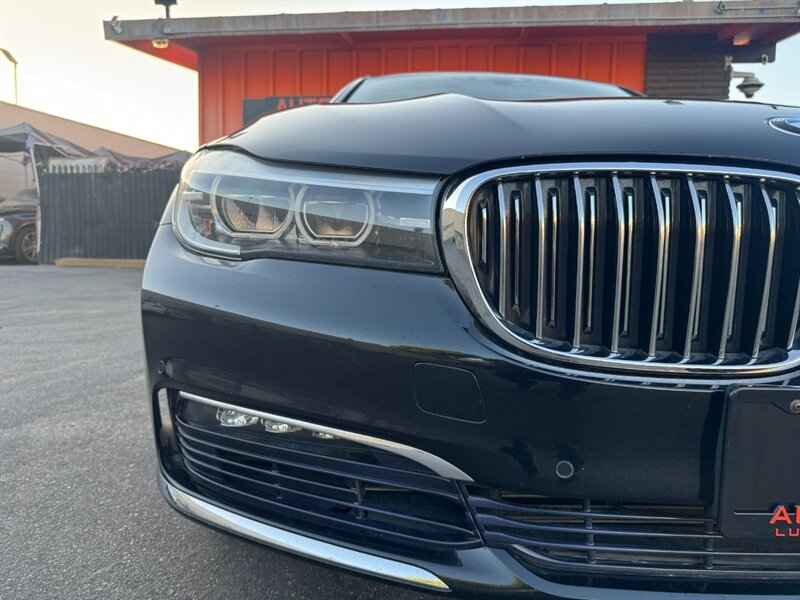 2016 BMW 7 Series 740i - Photo 3 - Norwalk, CA 90650-2241