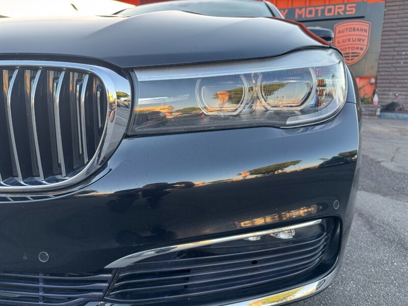2016 BMW 7 Series 740i - Photo 5 - Norwalk, CA 90650-2241