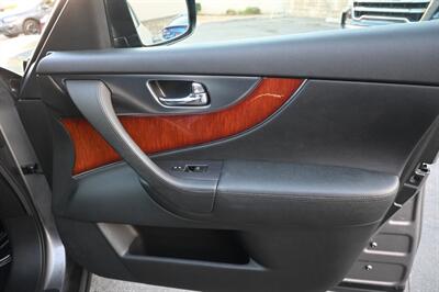 2009 INFINITI FX50 A5   - Photo 57 - Norwalk, CA 90650-2241