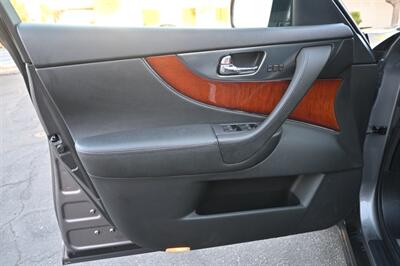 2009 INFINITI FX50 A5   - Photo 18 - Norwalk, CA 90650-2241