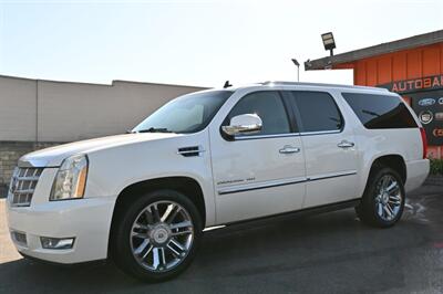 2014 Cadillac Escalade ESV Platinum   - Photo 12 - Norwalk, CA 90650-2241