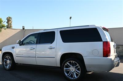 2014 Cadillac Escalade ESV Platinum   - Photo 15 - Norwalk, CA 90650-2241