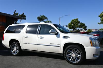 2014 Cadillac Escalade ESV Platinum   - Photo 30 - Norwalk, CA 90650-2241