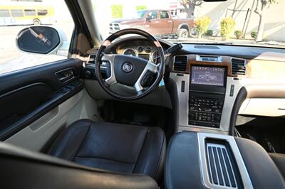2014 Cadillac Escalade ESV Platinum   - Photo 57 - Norwalk, CA 90650-2241