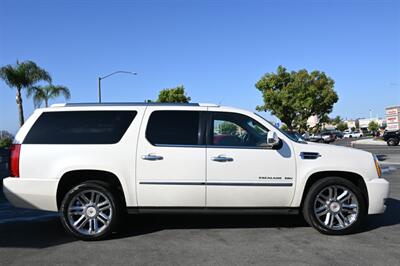 2014 Cadillac Escalade ESV Platinum   - Photo 29 - Norwalk, CA 90650-2241